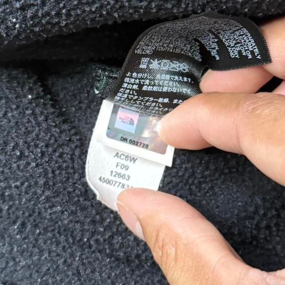 The North Face Women’s Black Denali Fleece Jacket Large - Picture 6 of 8
